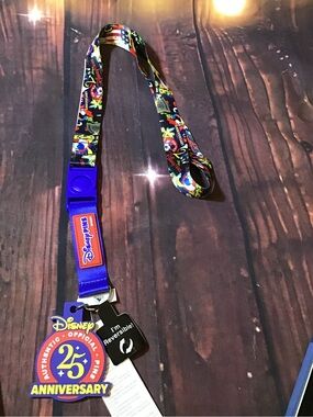 Disney parks 25th anniversary authentic official pins lanyard -NWT
